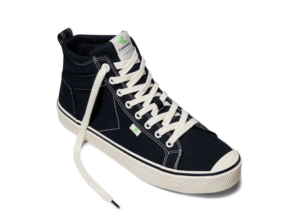 Zapatilla Cariuma Oca Hi Mujer Negro