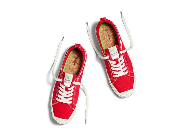 Zapatilla Cariuma Oca Low Mujer Rojo