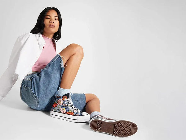 Zapatilla Converse Chuck Taylor Lift Floral Mujer Negro