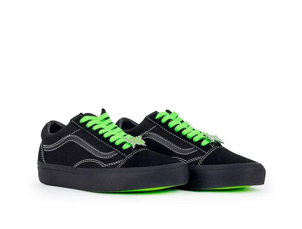 Zapatilla Vans Old Skool Metal Hyperpop Mujer Negro