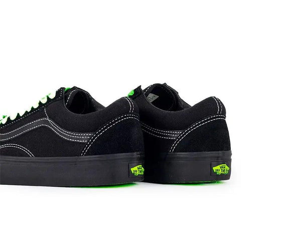 Zapatilla Vans Old Skool Metal Hyperpop Mujer Negro