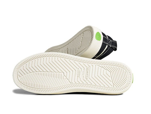 Zapatilla Cariuma Oca Low Hombre Negro