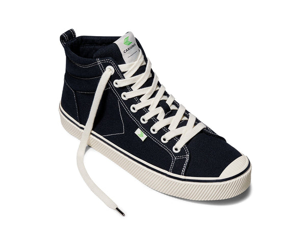 Zapatilla Cariuma Oca Hi Mujer Negro